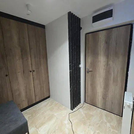 Daire Lu And Ma Jahorina